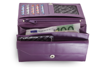 Fialová dámská kožená psaníčková peněženka s klopnou