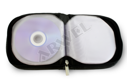 Černý kožený zipový obal na CD