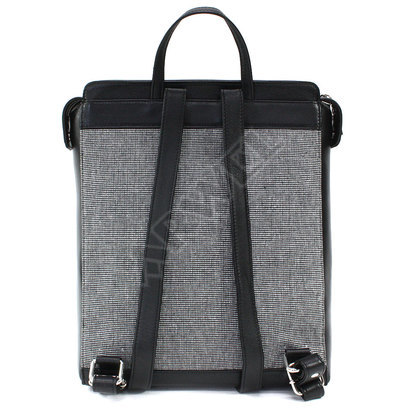 Černobílý městský kožený batoh